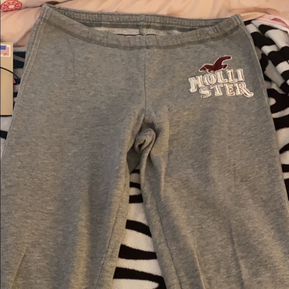 Hollister Capri Pants